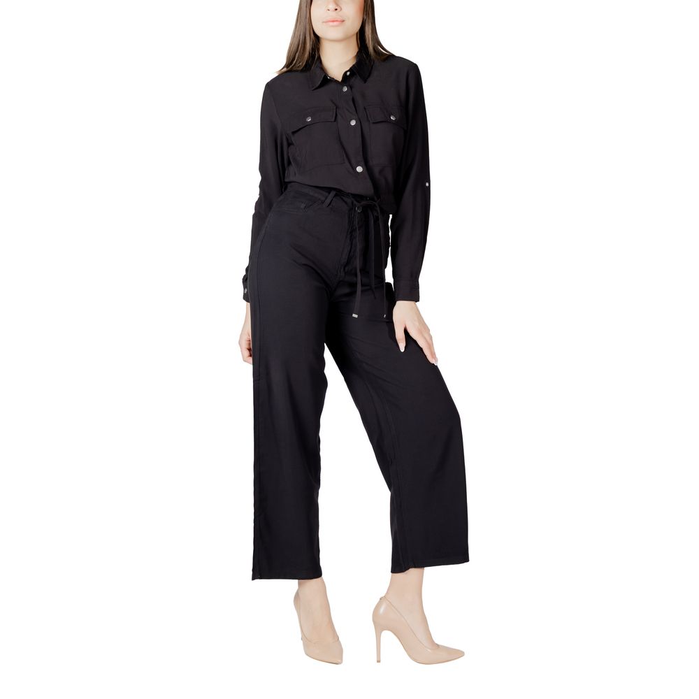 Only – Schwarze Viskosebluse