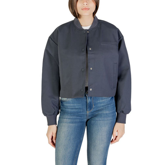 Calvin Klein Jeans – Graue Jacken und Mäntel aus recyceltem Polyester