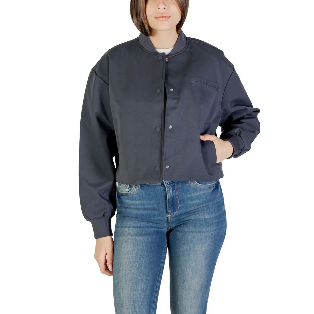 Calvin Klein Jeans – Graue Jacken und Mäntel aus recyceltem Polyester