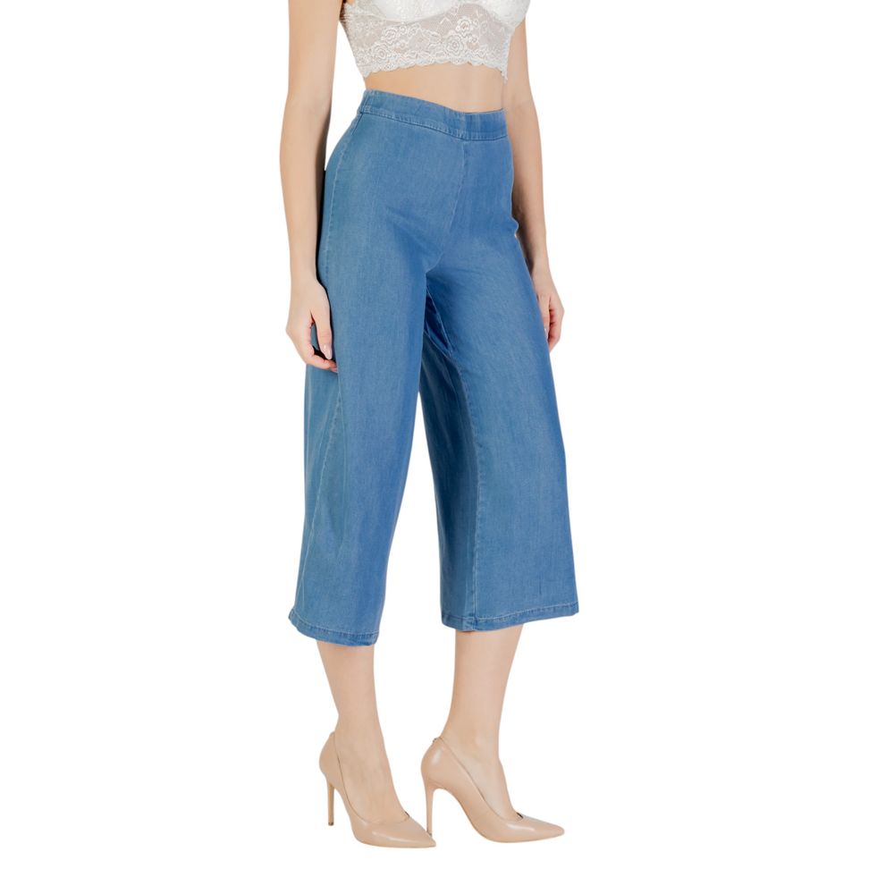 Only – Kurze Lyocell-Hose in Blau