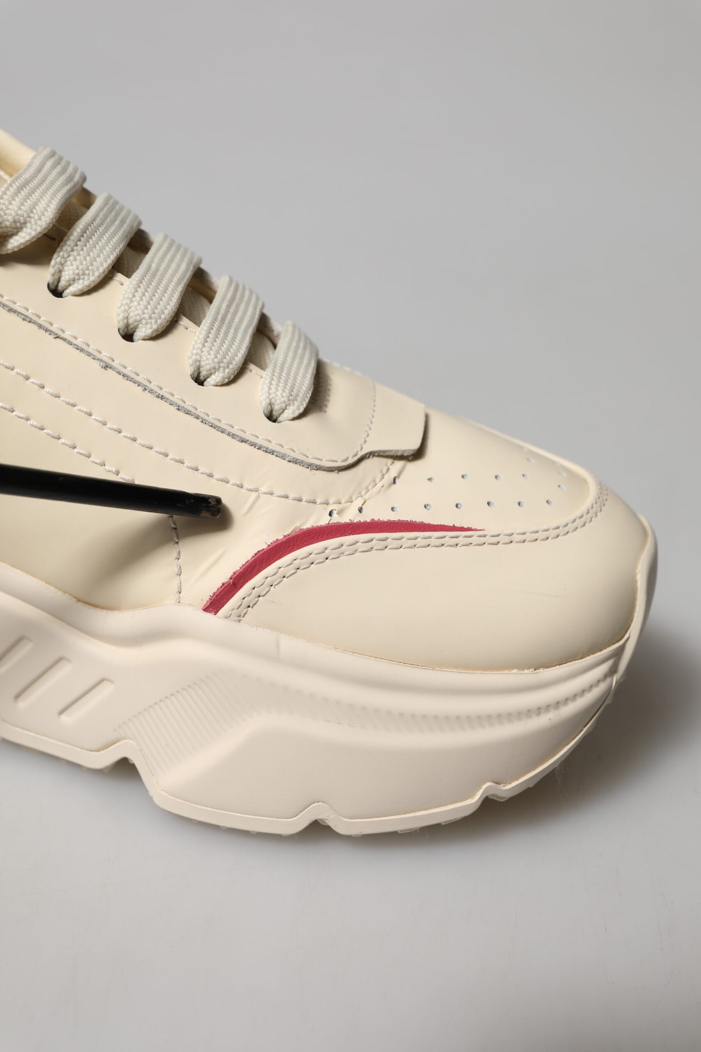 Dolce &amp; Gabbana Daymaster Sneakers aus weißem und rosa Leder