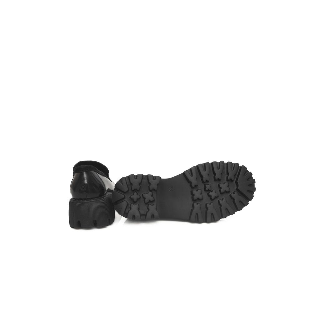 Cerruti 1881 Damen-Loafer aus schwarzem Kalbsleder
