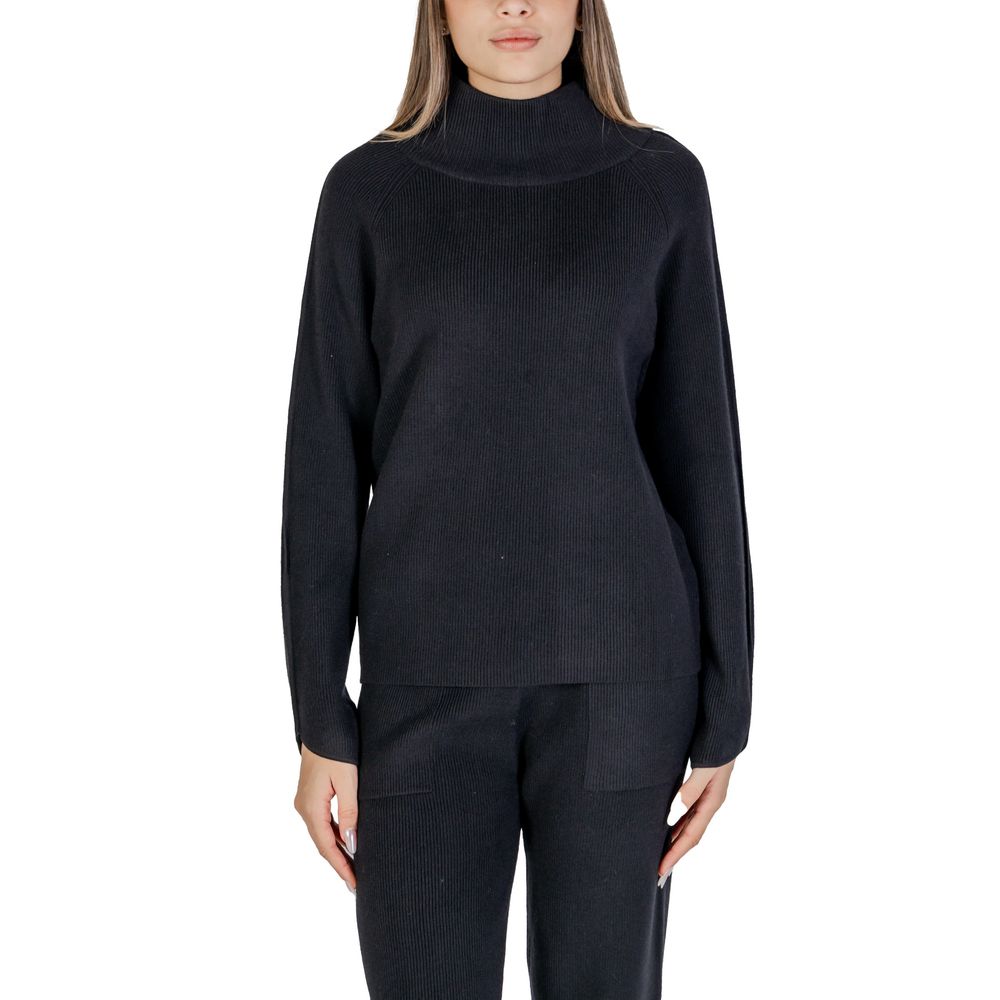 Cleré Black Viscose Sweater