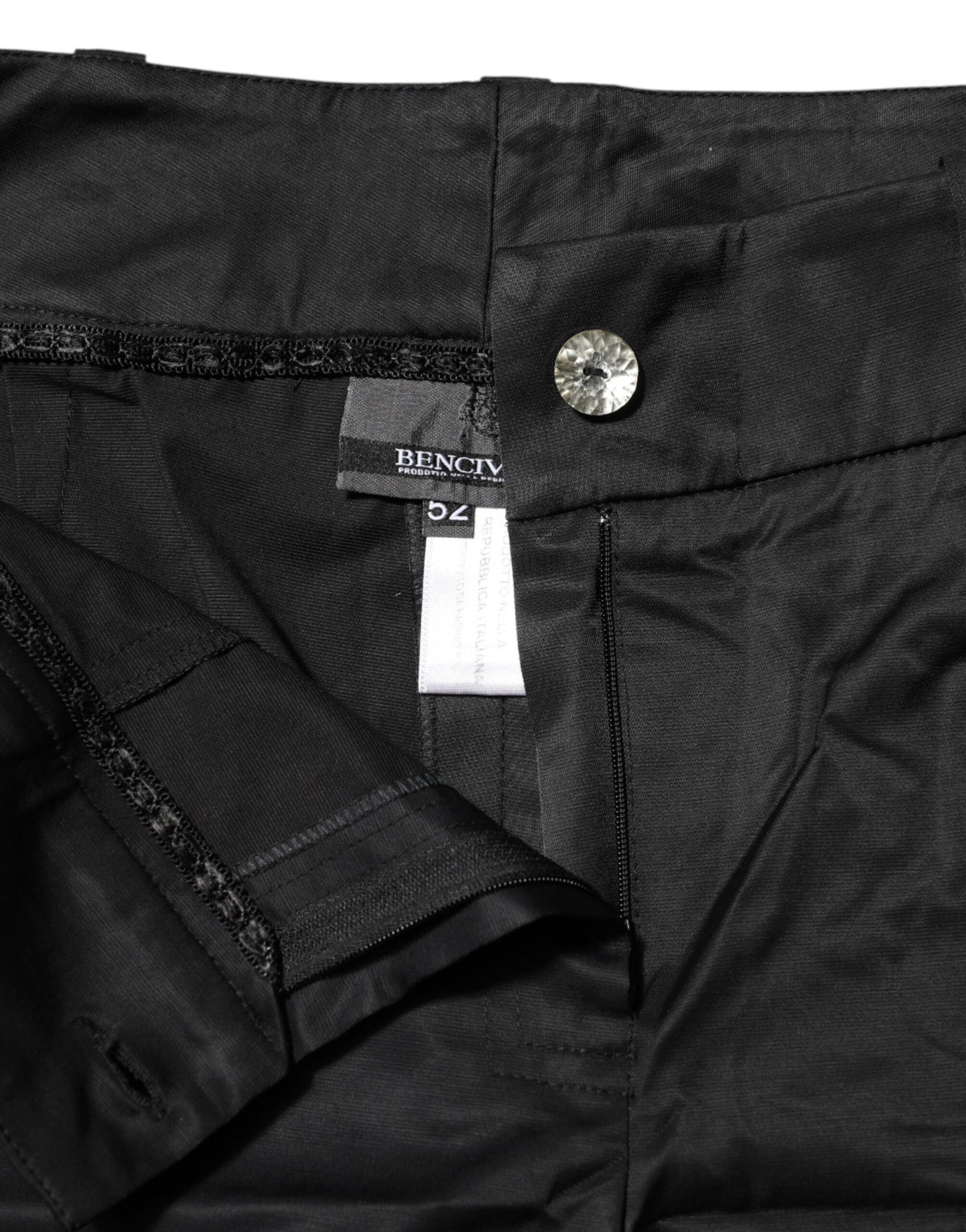 BENCIVENGA – Schwarze, verkürzte Hose aus Baumwollmischung mit geradem Bein