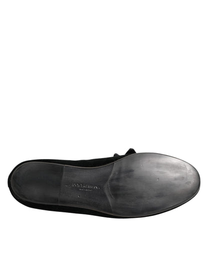 Dolce &amp; Gabbana – Slipper aus schwarzem Wildleder und Baumwolle mit Rosenmuster