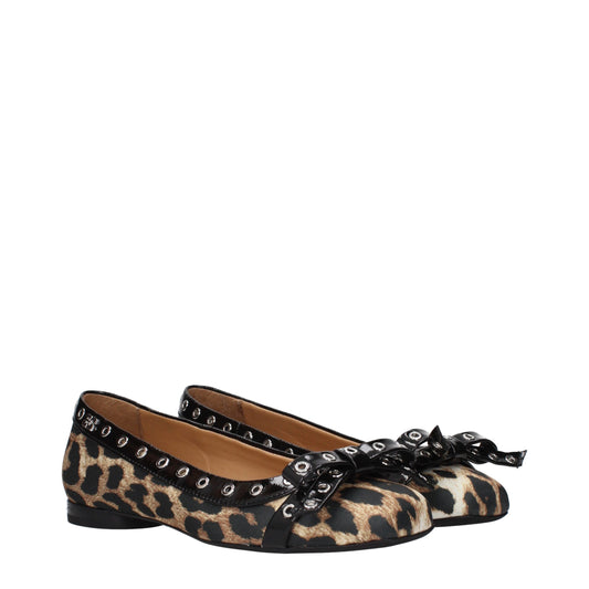 Ganni – Ballerinas aus braunem Stoff