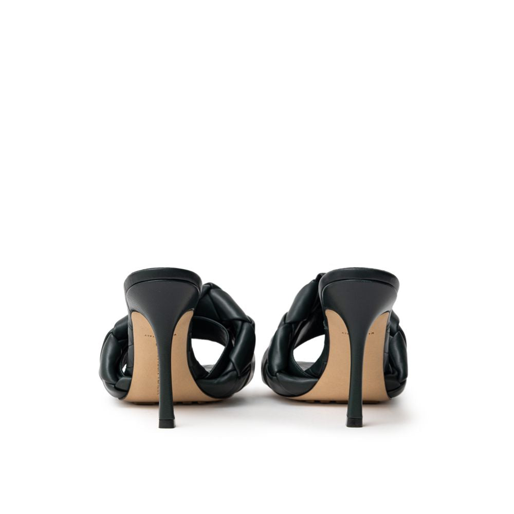 Bottega Veneta Sandalen mit Stilettoabsatz aus grünem Leder