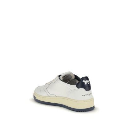 Medalis Sneakers von Autry X Maison Kitsuné