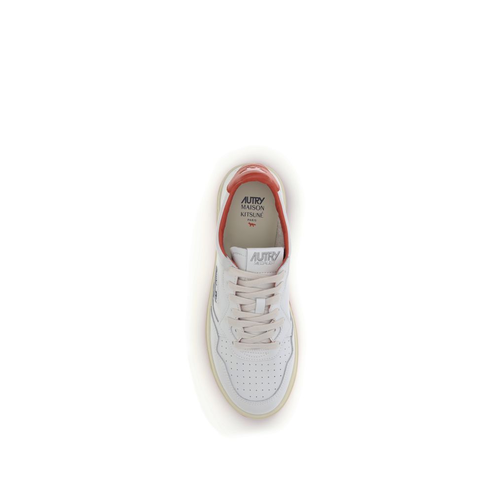 Medalis Sneakers von Autry X Maison Kitsuné