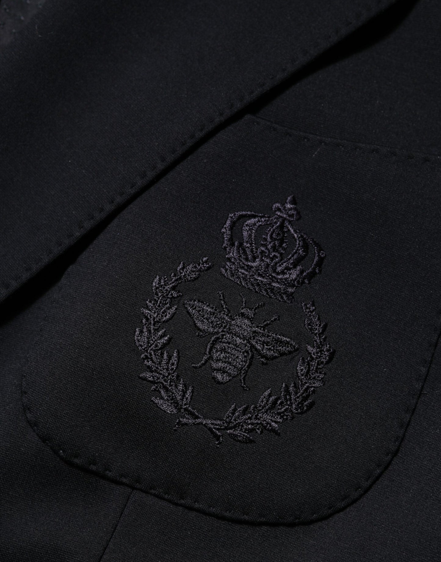 Dolce &amp; Gabbana – Schwarzer Blazer aus Viskose mit 2 Knöpfen