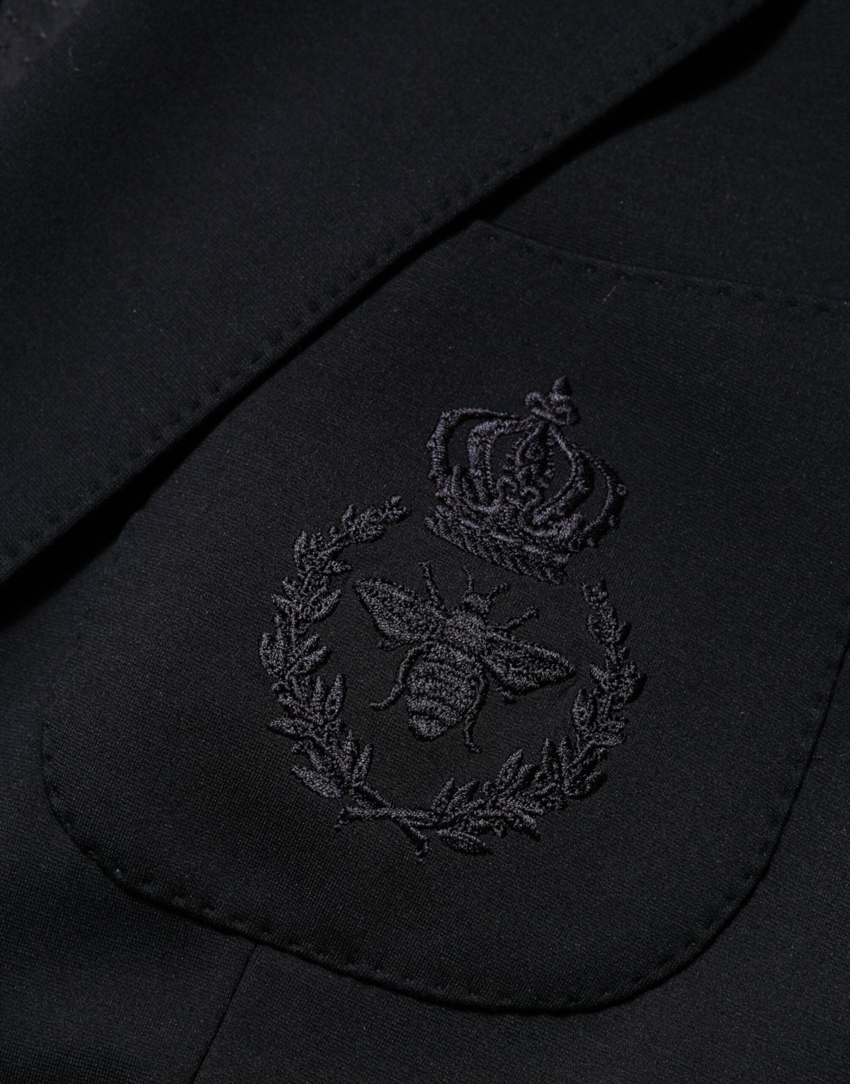 Dolce &amp; Gabbana – Schwarzer Blazer aus Viskose mit 2 Knöpfen