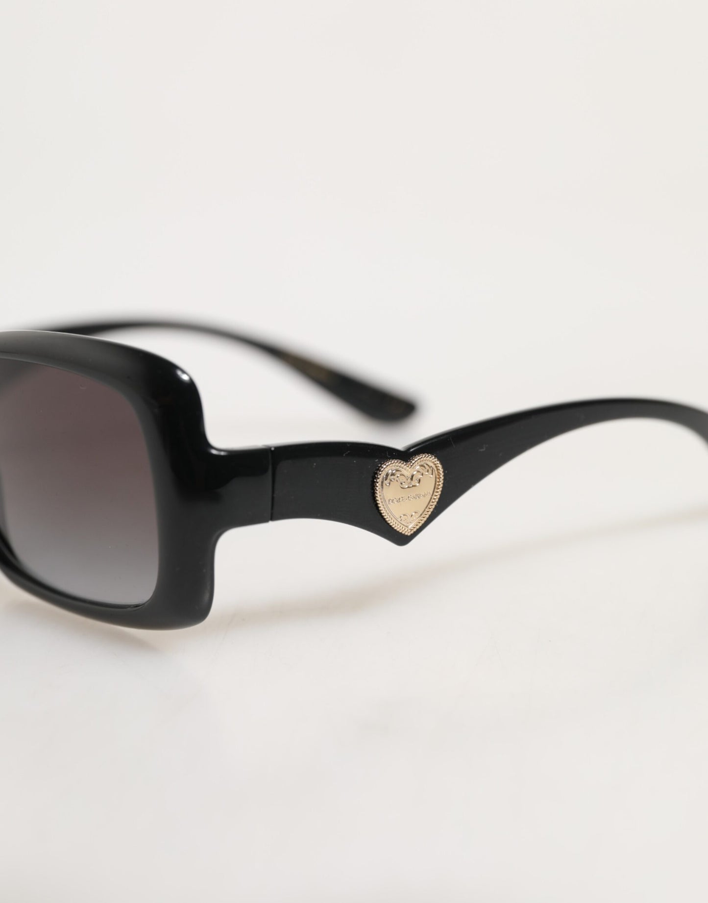 Dolce &amp; Gabbana DG6152 Schwarze Sonnenbrille mit quadratischem Rahmen „Sacred Heart Devotion“