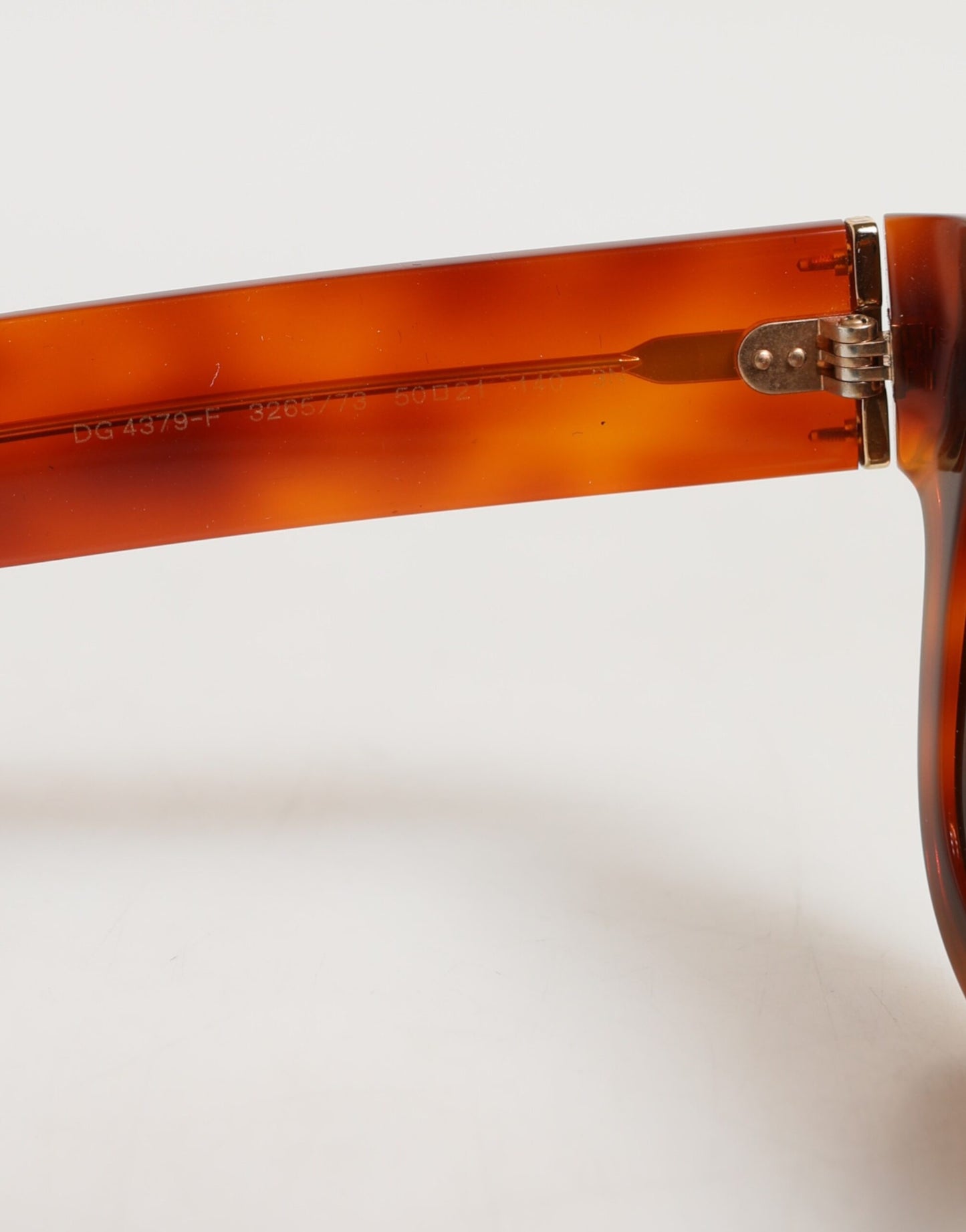 Dolce &amp; Gabbana DG4391 Unisex-Sonnenbrille mit quadratischem Rahmen aus Acetat in Grün und Braun