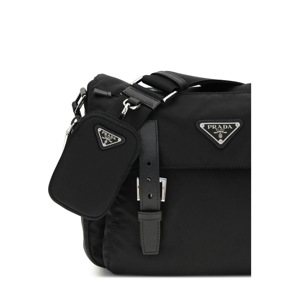 Prada Schwarze Schultertasche aus Polyamid