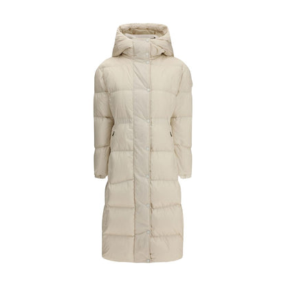 Moncler Die lange Daunenjacke mit Kapuze und Wollbesatz