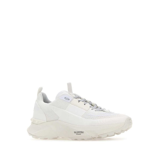 Valentino Garavani – Sportliche Sneakers aus weißem Stoff